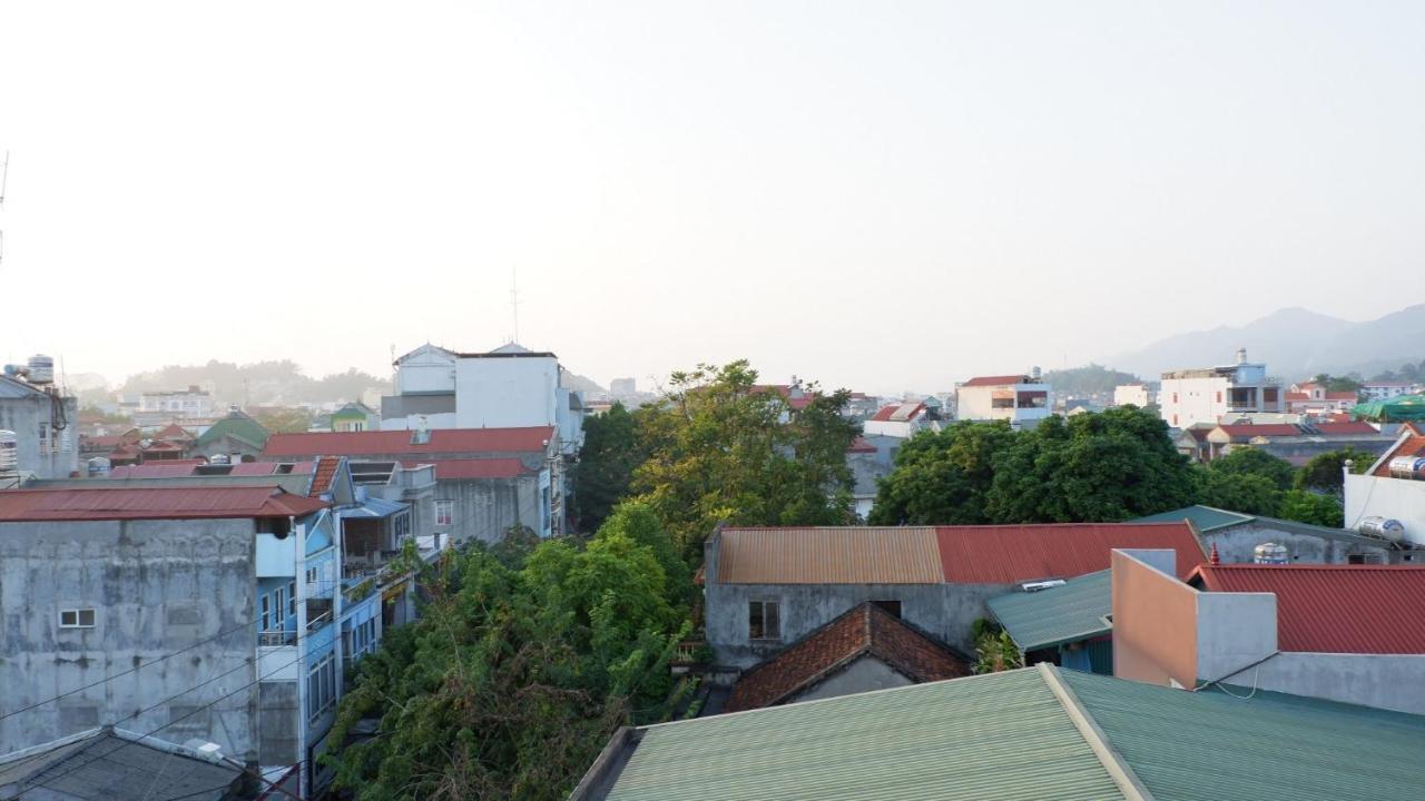 89 Hotel Cao Bang Exteriör bild